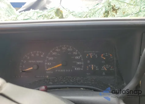 1998 Chevrolet Gmt-400 C1500 from USA, damaged, VIN 2GCEC19M4W1255191